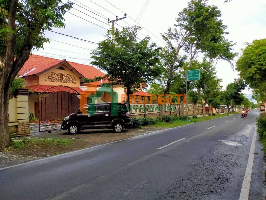 Dijual Rumah Megah Luas 8M NEGO Giri Banyuwangi