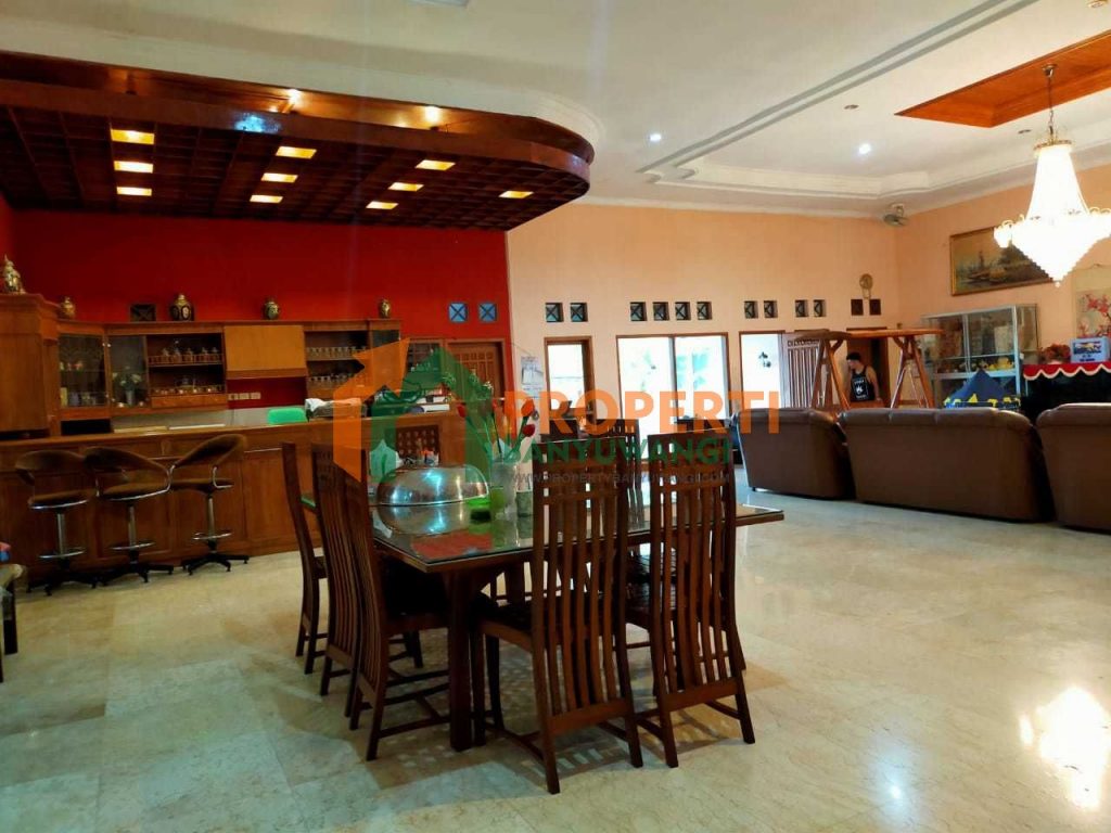 Dijual Rumah Megah Luas 8M NEGO Giri Banyuwangi