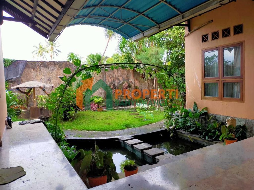 Dijual Rumah Megah Luas 8M NEGO Giri Banyuwangi