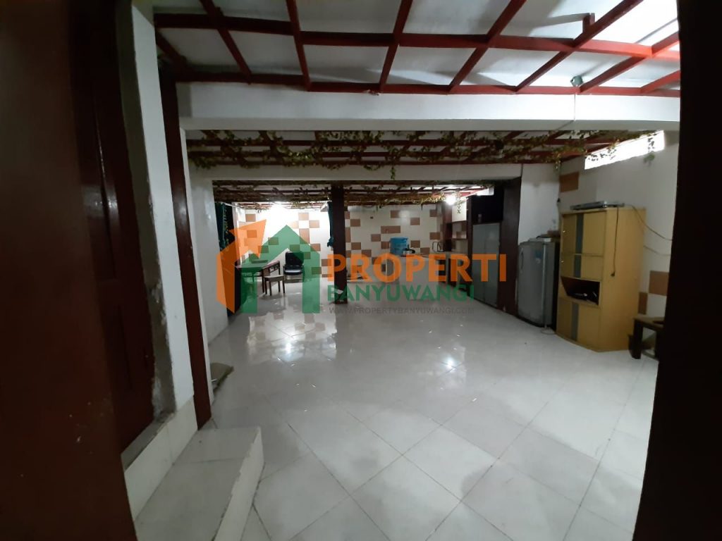 dijual gedung gym banyuwangi nego