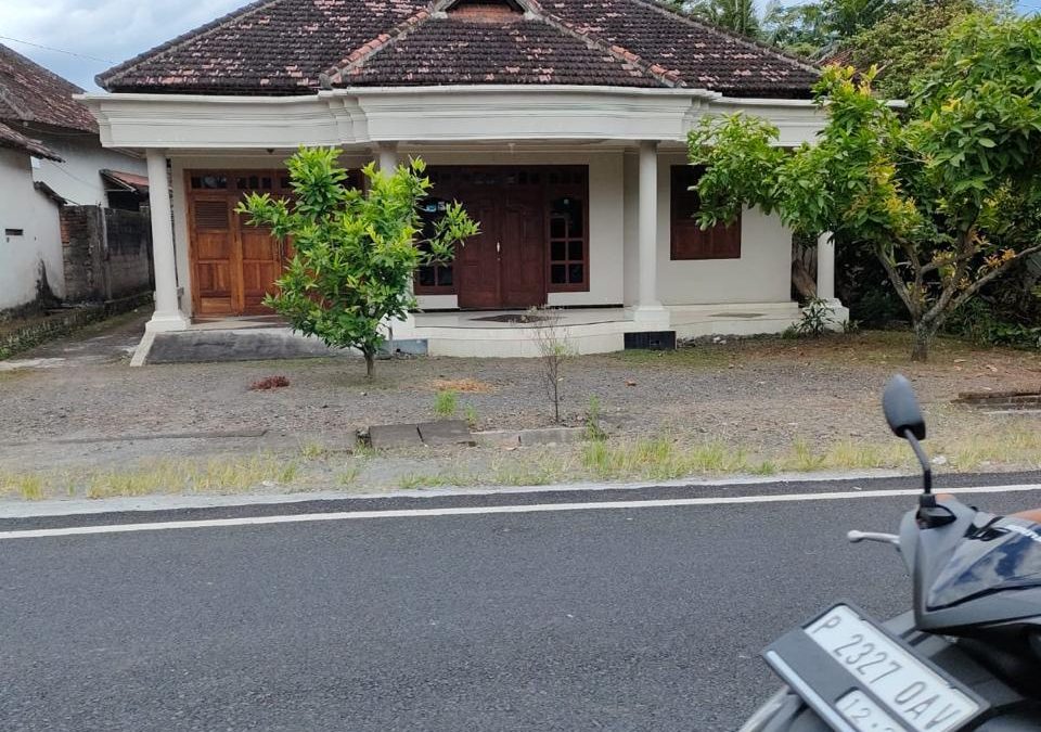 Dijual Rumah di Kesilir Banyuwangi Dekat Wisata Pantai Pulau Merah